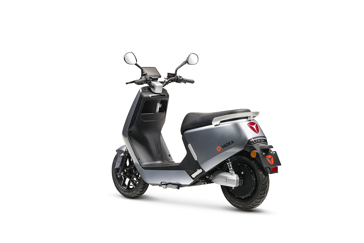 Yadea G5 E-scooter